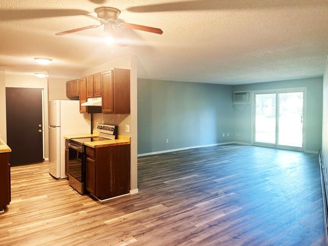 2930 Blaisdell Avenue 128, Minneapolis, MN 55408