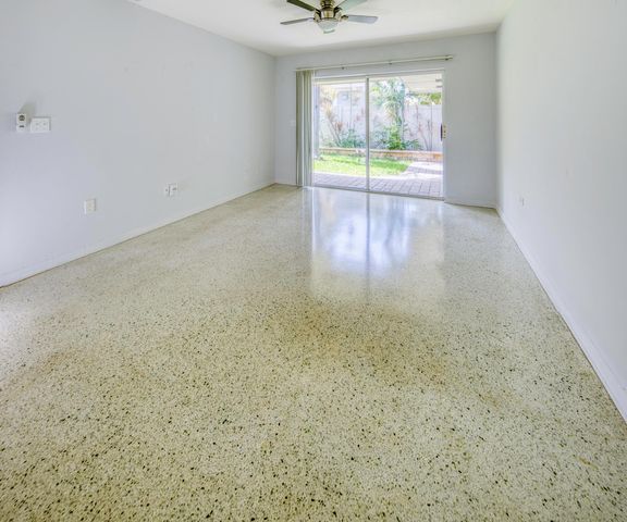 305 S Federal Highway 2, Lake Worth Beach, FL 33460