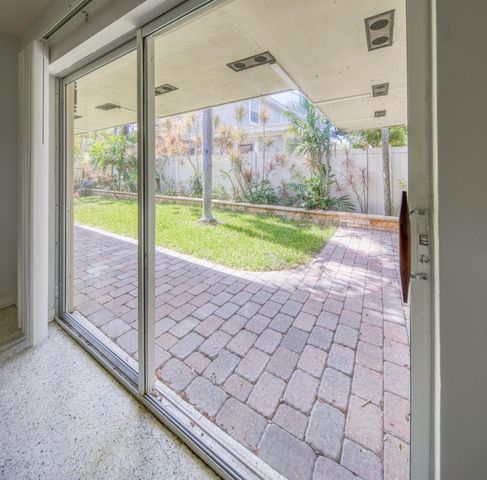 305 S Federal Highway 2, Lake Worth Beach, FL 33460