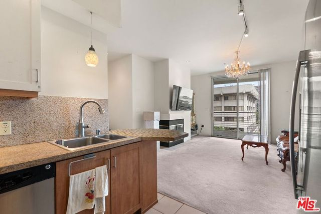 267 S San Pedro Street 623, Los Angeles, CA 90012