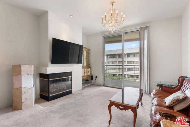 267 S San Pedro Street 623, Los Angeles, CA 90012