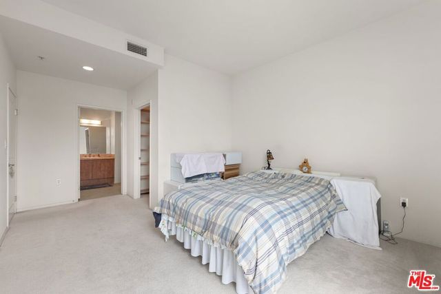 267 S San Pedro Street 623, Los Angeles, CA 90012