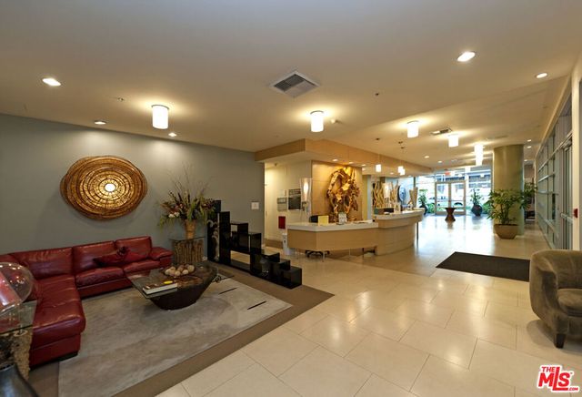 267 S San Pedro Street 623, Los Angeles, CA 90012