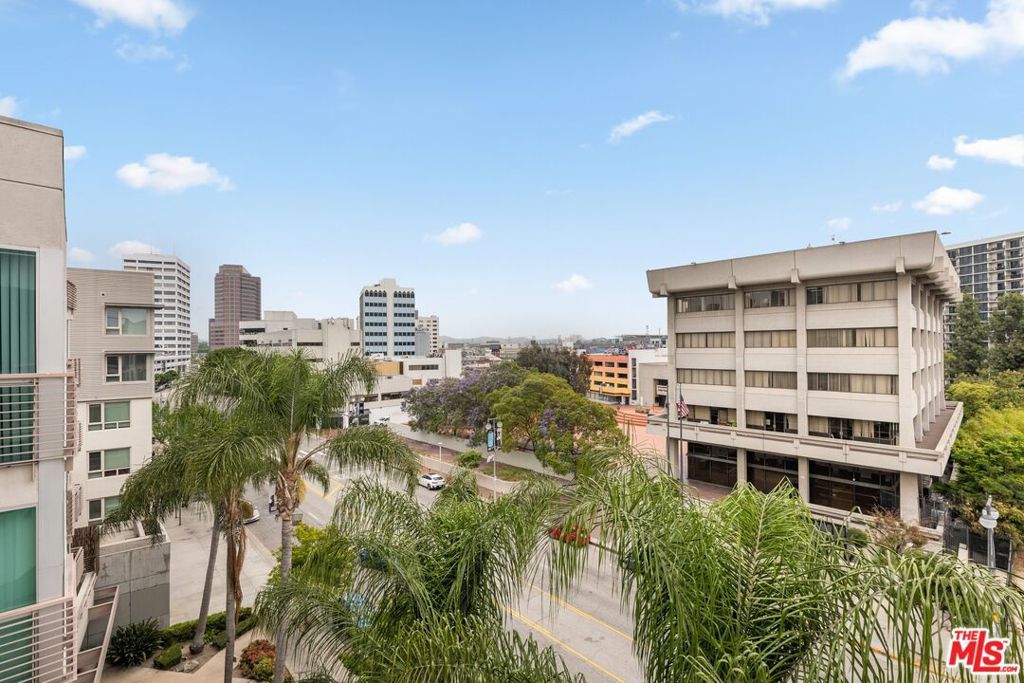 267 S San Pedro Street 623, Los Angeles, CA 90012