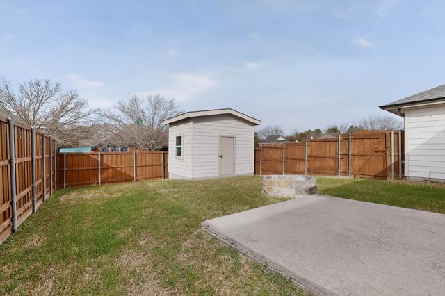 1814 Cedar Ridge Drive, Mesquite, TX 75181