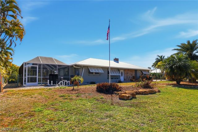 2740 Sanibel BLVD, St James City, FL 33956