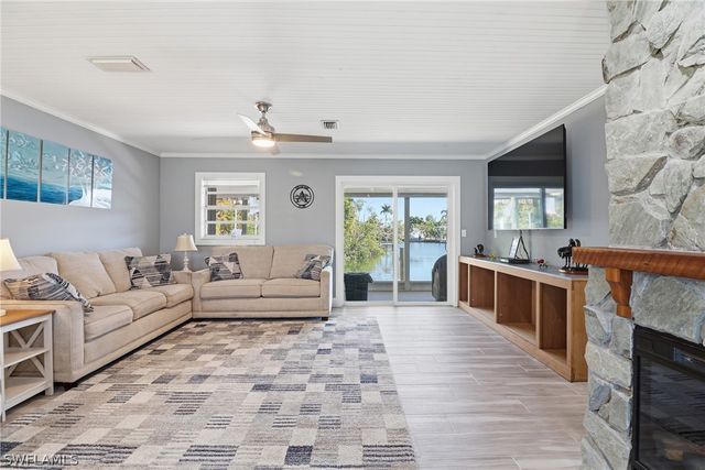 2740 Sanibel BLVD, St James City, FL 33956