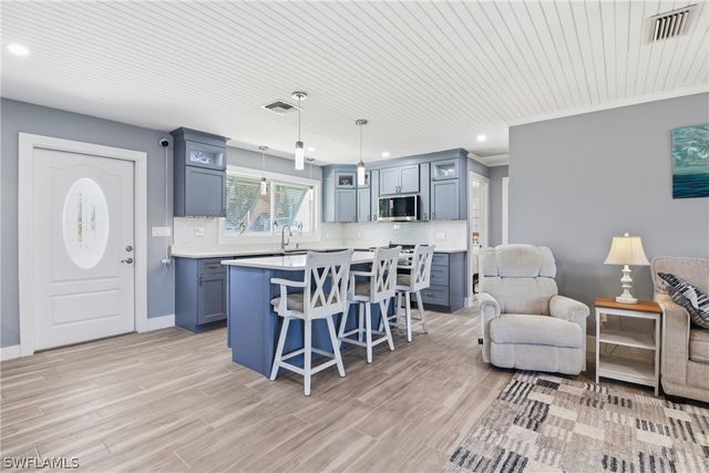 2740 Sanibel BLVD, St James City, FL 33956