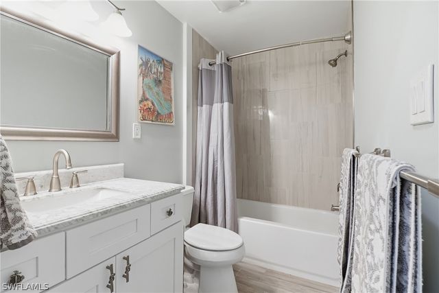 2740 Sanibel BLVD, St James City, FL 33956