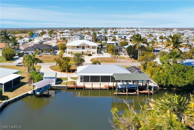 2740 Sanibel BLVD, St James City, FL 33956