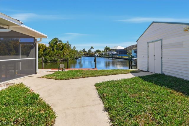 2740 Sanibel BLVD, St James City, FL 33956