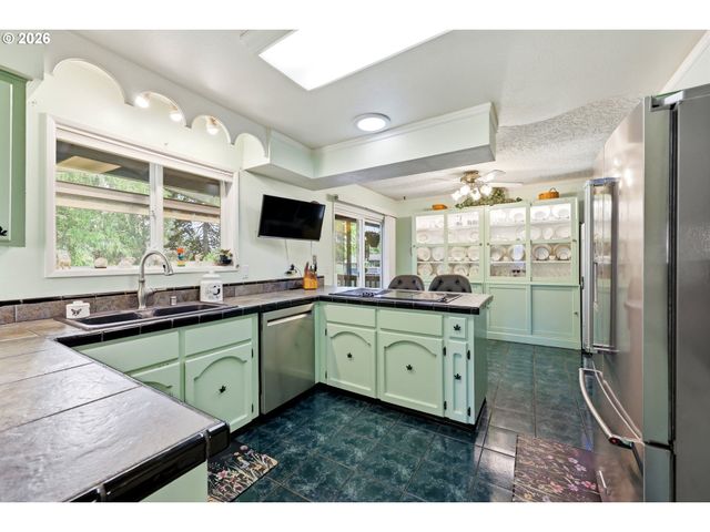 11517 Nw 7TH Ave, Vancouver, WA 98685