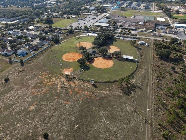 1015 HIGHLAND CREST CIRCLE, Lake Wales, FL 33853