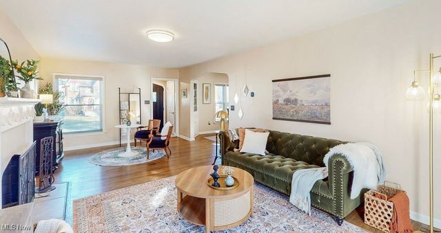 3558 Raymont Boulevard, University Heights, OH 44118