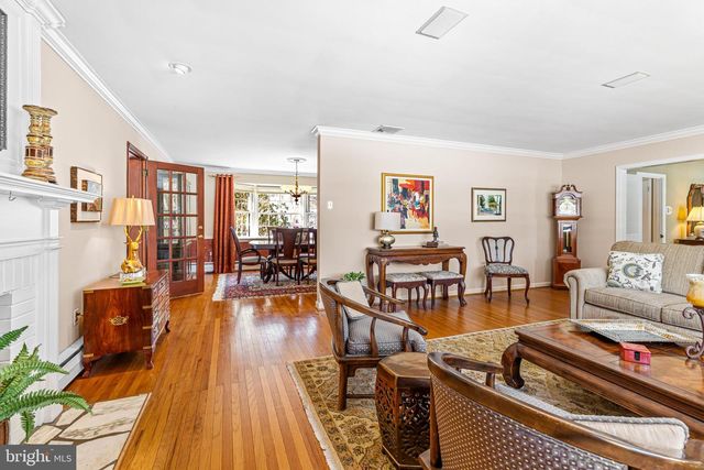 1800 CATHEDRAL RD, Huntingdon Valley, PA 19006