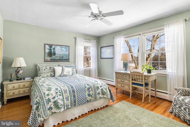 1800 CATHEDRAL RD, Huntingdon Valley, PA 19006