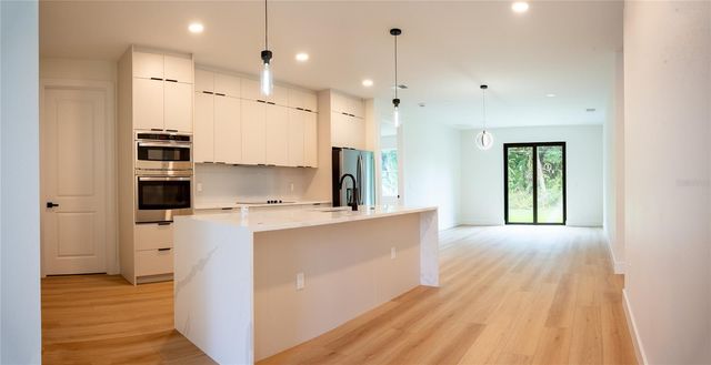 301 EPPINGER DRIVE, Port Charlotte, FL 33953