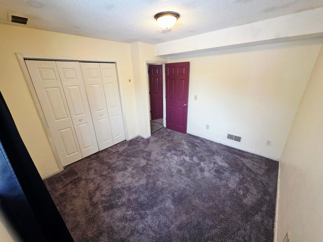 8423 Brunswick Avenue N, Brooklyn Park, MN 55443