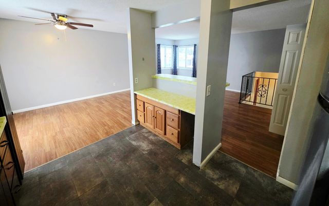 8423 Brunswick Avenue N, Brooklyn Park, MN 55443