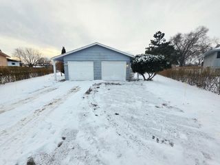 8423 Brunswick Avenue N, Brooklyn Park, MN 55443