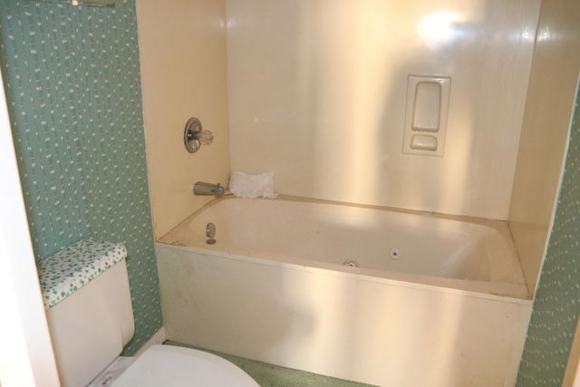 909 Santa Rosa Blvd 131 & 132, Fort Walton Beach, FL 32548