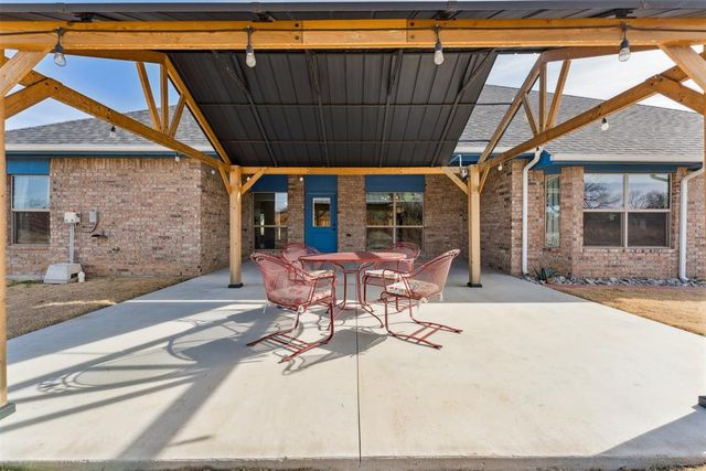 2105 E Iron Tire Drive, Stillwater, OK 74074