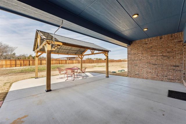 2105 E Iron Tire Drive, Stillwater, OK 74074