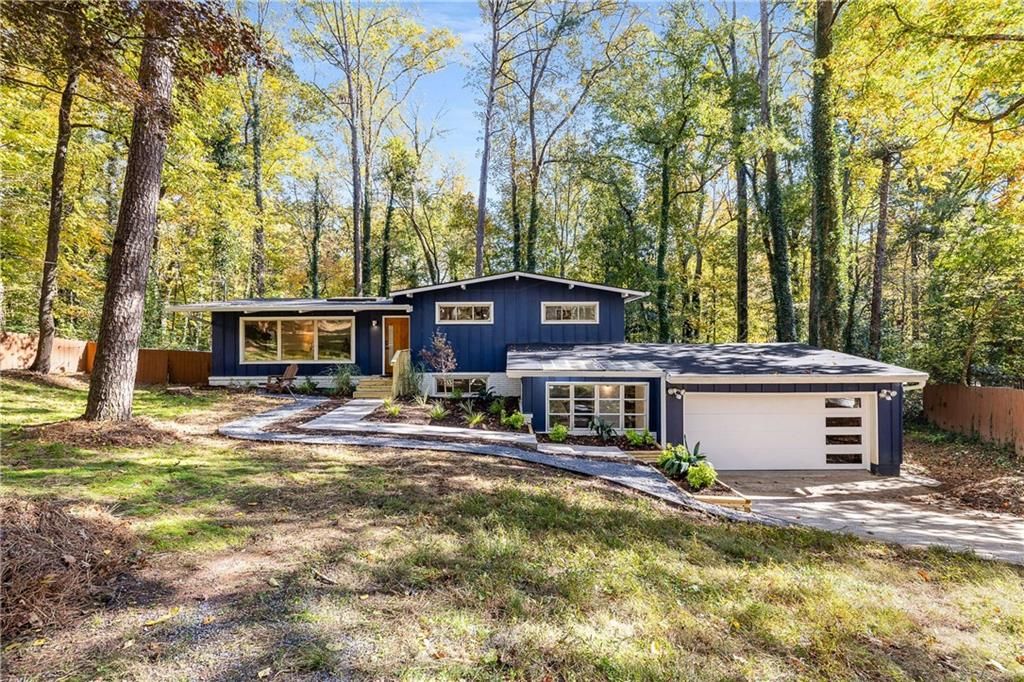 3727 Summitridge Drive, Atlanta, GA 30340