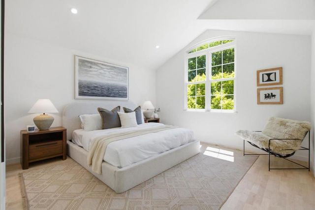 104 Freedom Lane, Mountain View, CA 94040