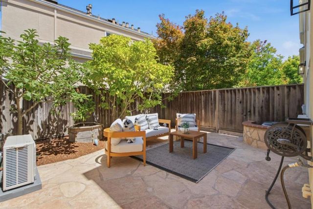 104 Freedom Lane, Mountain View, CA 94040