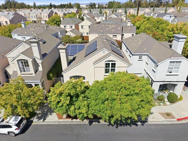 104 Freedom Lane, Mountain View, CA 94040
