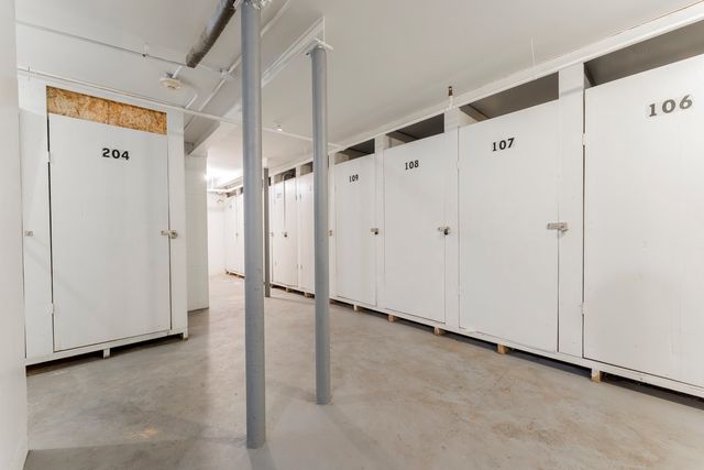 703 E Fullerton Avenue 107, Glendale Heights, IL 60139