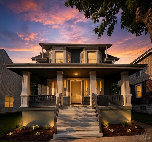 1943 Hewitt Avenue, Cincinnati, OH 45207