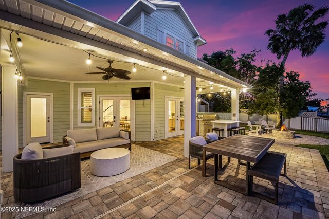 3367 ROYAL PALM Drive, Jacksonville, FL 32250