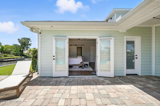 3367 ROYAL PALM Drive, Jacksonville, FL 32250