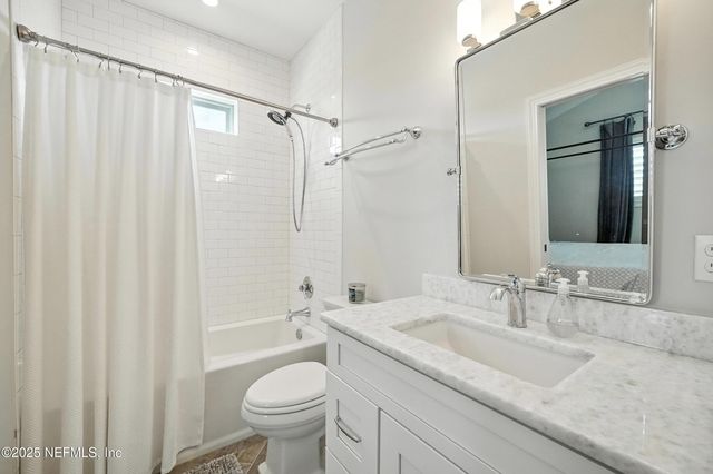 3367 ROYAL PALM Drive, Jacksonville, FL 32250