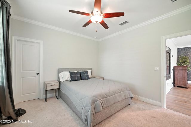 3367 ROYAL PALM Drive, Jacksonville, FL 32250