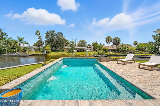 3367 ROYAL PALM Drive, Jacksonville, FL 32250