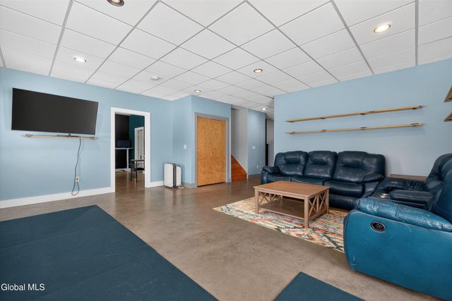 336 Shellstone Road, Florida, NY 12010