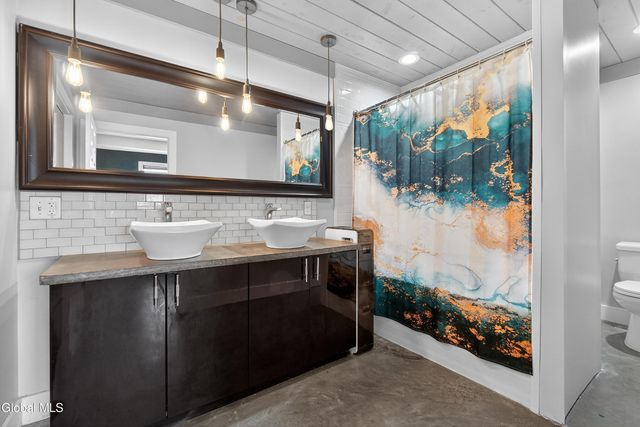 336 Shellstone Road, Florida, NY 12010