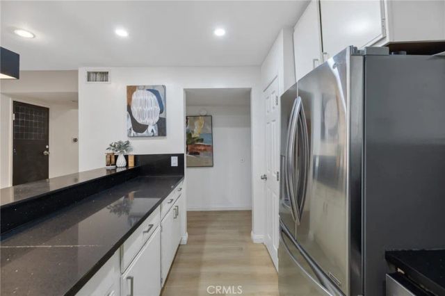 1940 N Highland Avenue 2, Los Angeles, CA 90068