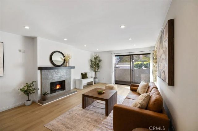 1940 N Highland Avenue 2, Los Angeles, CA 90068