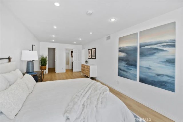 1940 N Highland Avenue 2, Los Angeles, CA 90068