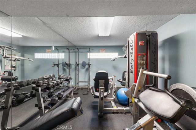 1940 N Highland Avenue 2, Los Angeles, CA 90068