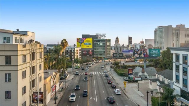 1940 N Highland Avenue 2, Los Angeles, CA 90068