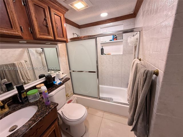 10341 NW 6th Ave, Miami, FL 33150