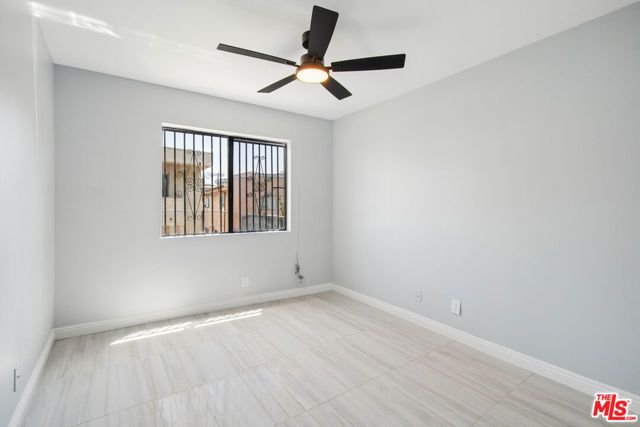 852 N Bunker Hill Avenue 105, Los Angeles, CA 90012