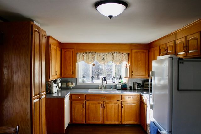 116 Bald Mountain Rd, Bernardston, MA 01337