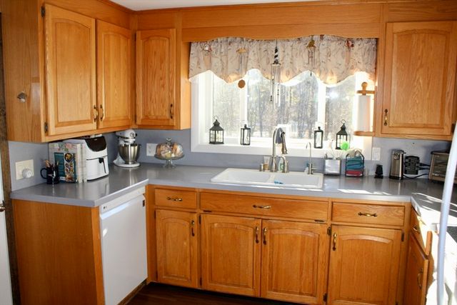 116 Bald Mountain Rd, Bernardston, MA 01337