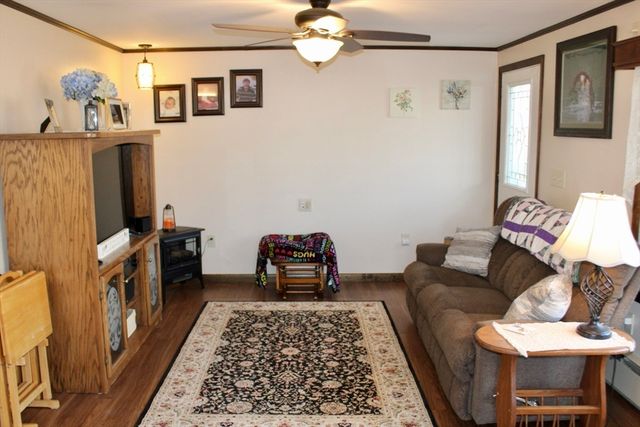 116 Bald Mountain Rd, Bernardston, MA 01337